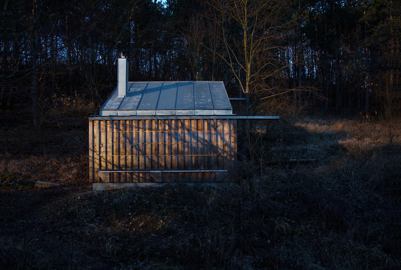 Tom's hut - image 4