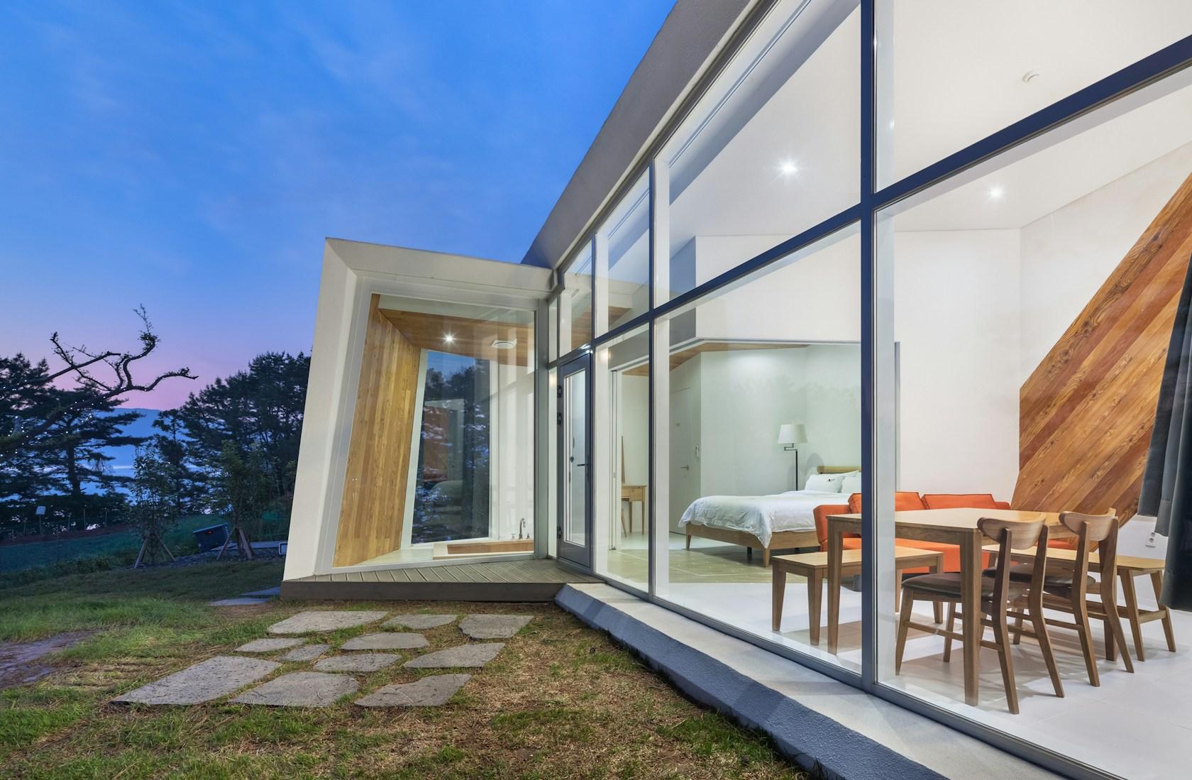 Knot House - image 10