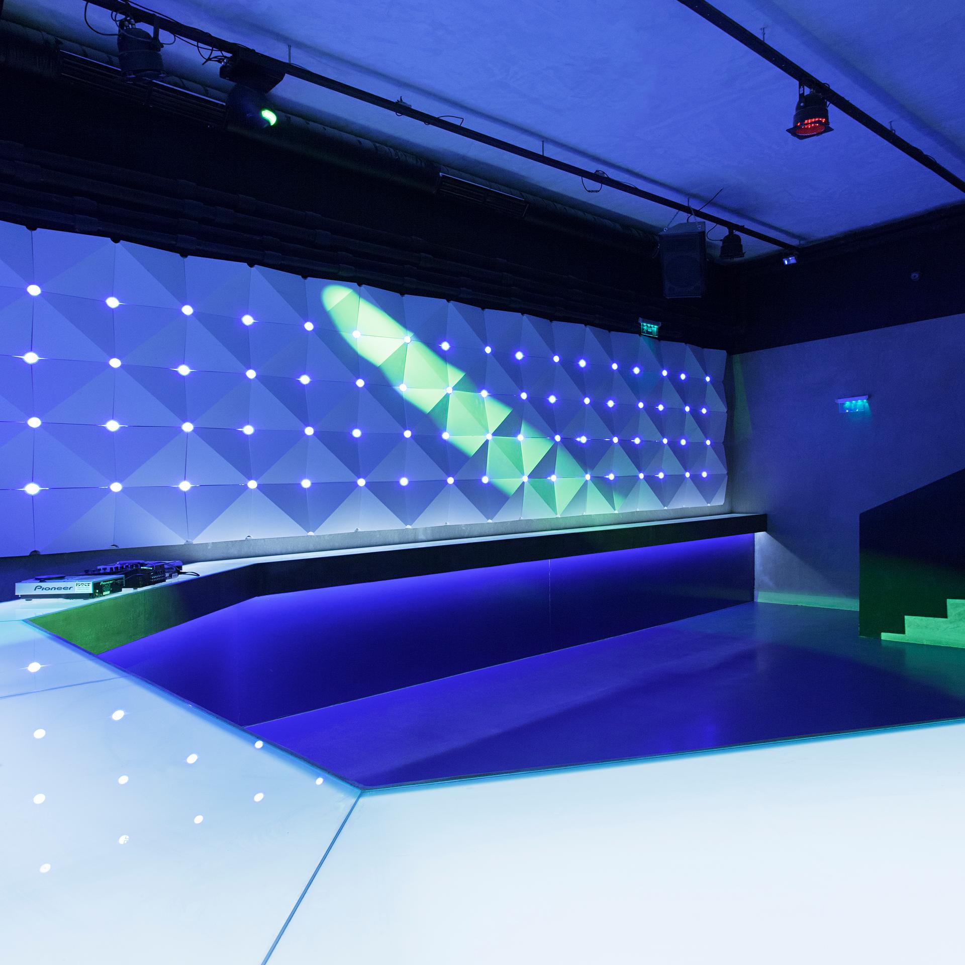 Kocka Bar - image 14
