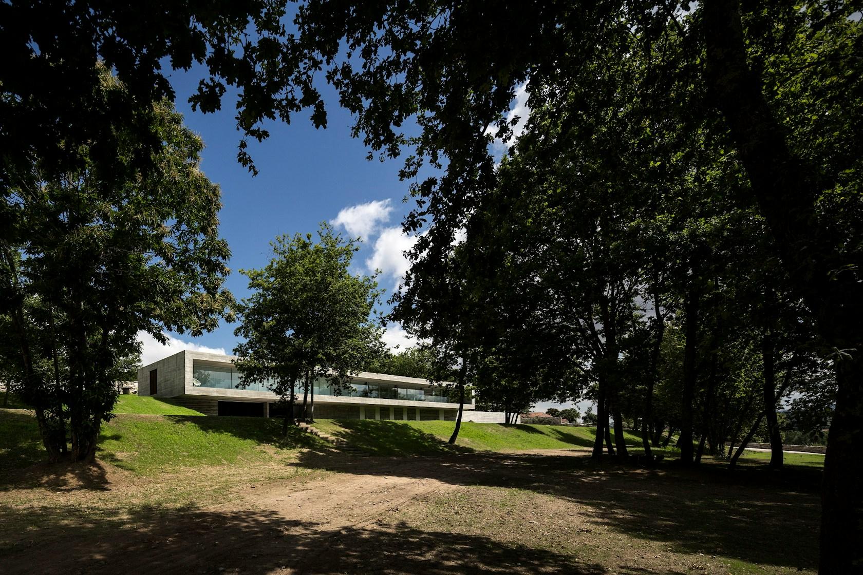 Sambade House - image 7