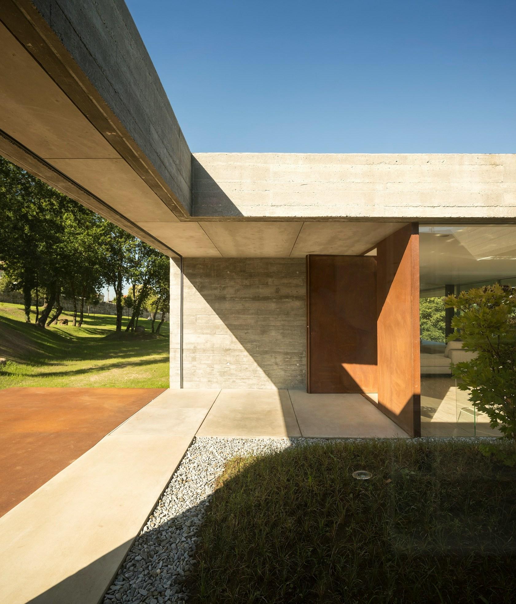 Sambade House - image 18