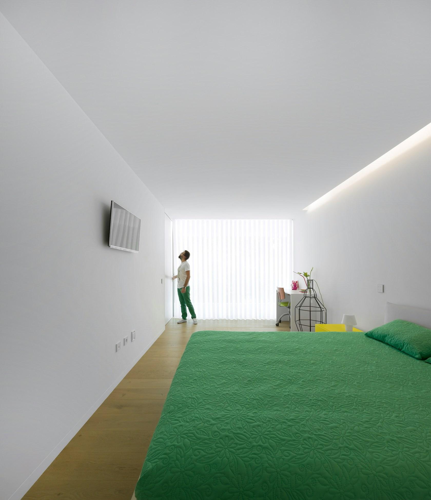 Sambade House - image 21
