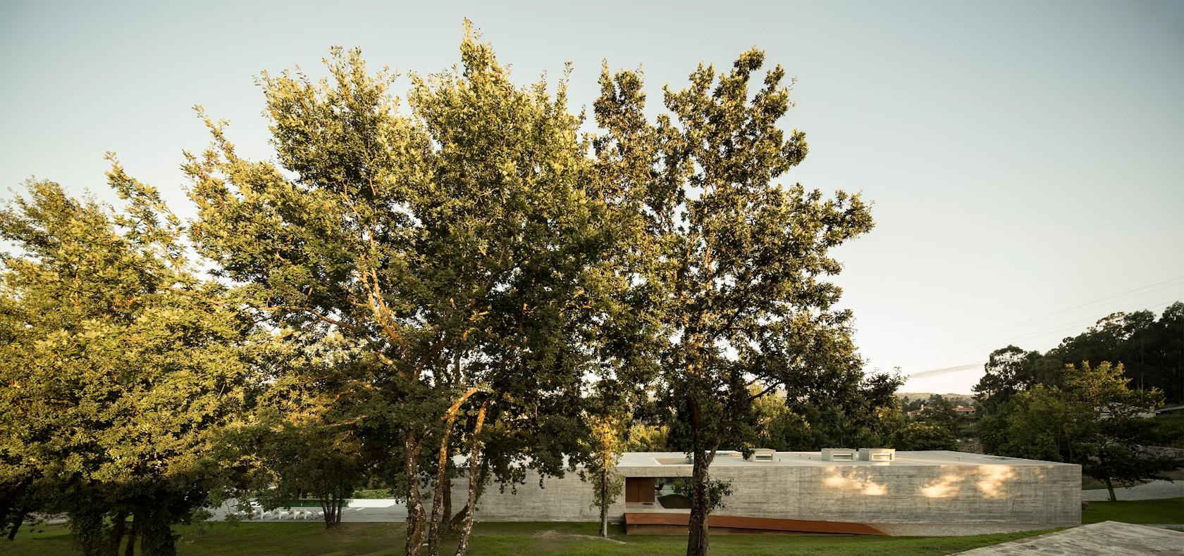Sambade House - image 36