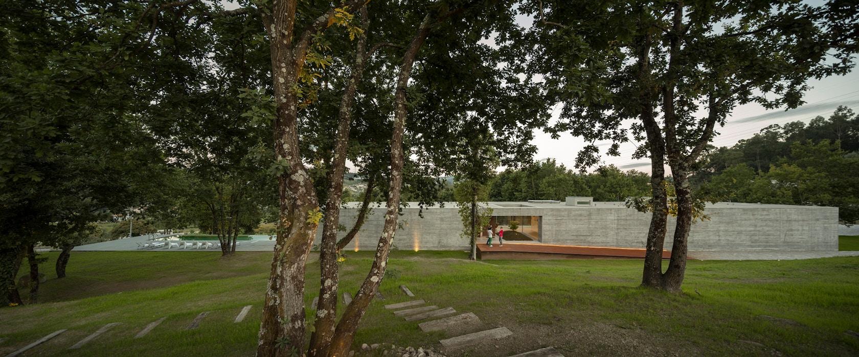 Sambade House - image 46