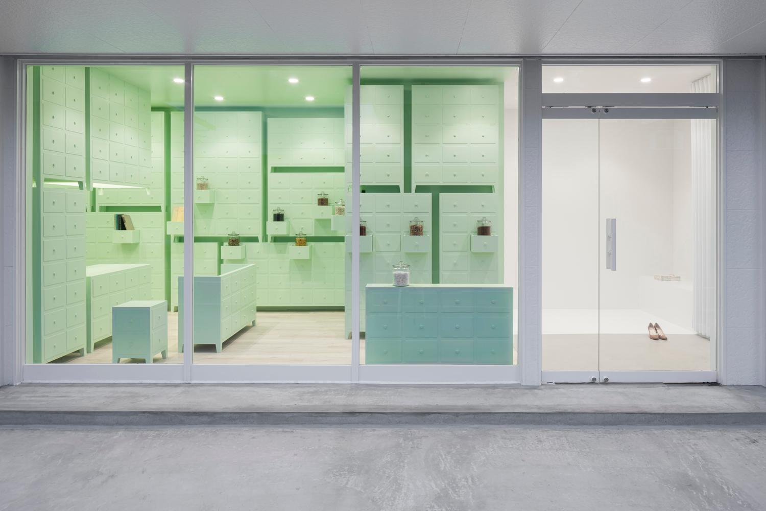 SUMIYOSHIDO kampo lounge, clinic for acupuncture and moxibustion - image 9