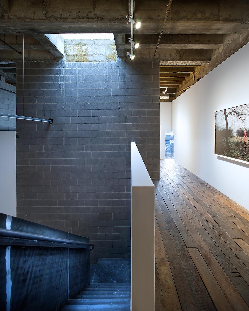 Monte Clark Gallery - image 6