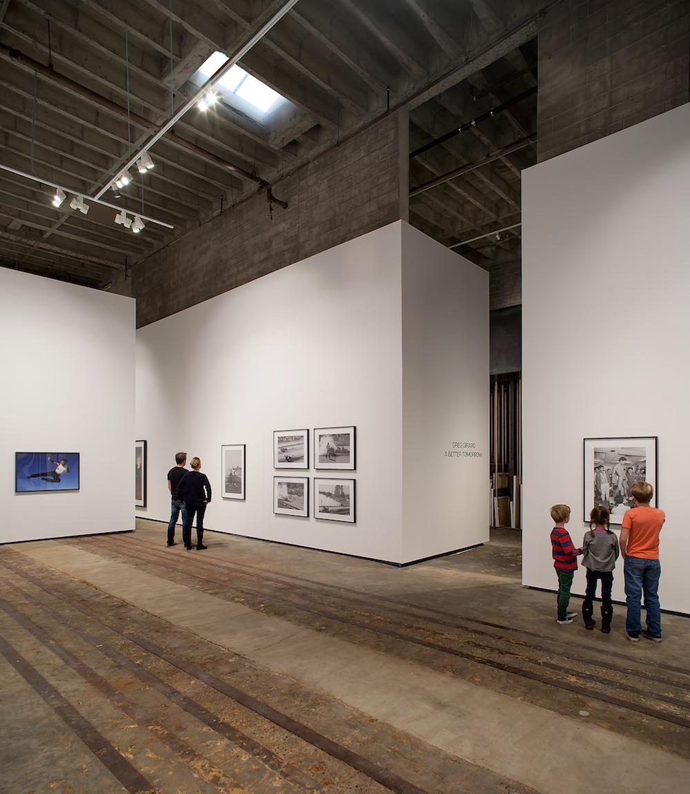 Monte Clark Gallery - image 7