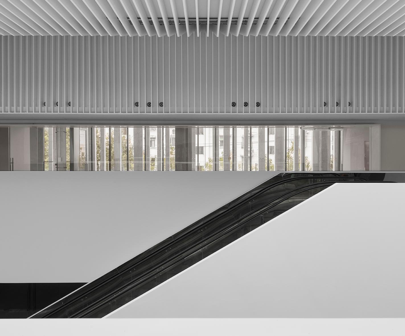 SOHO Fuxing Plaza- Shopping Mall - image 11