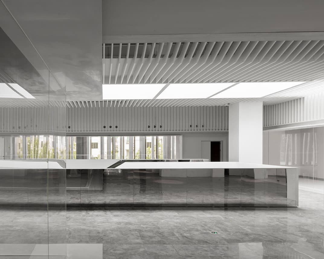 SOHO Fuxing Plaza- Shopping Mall - image 9