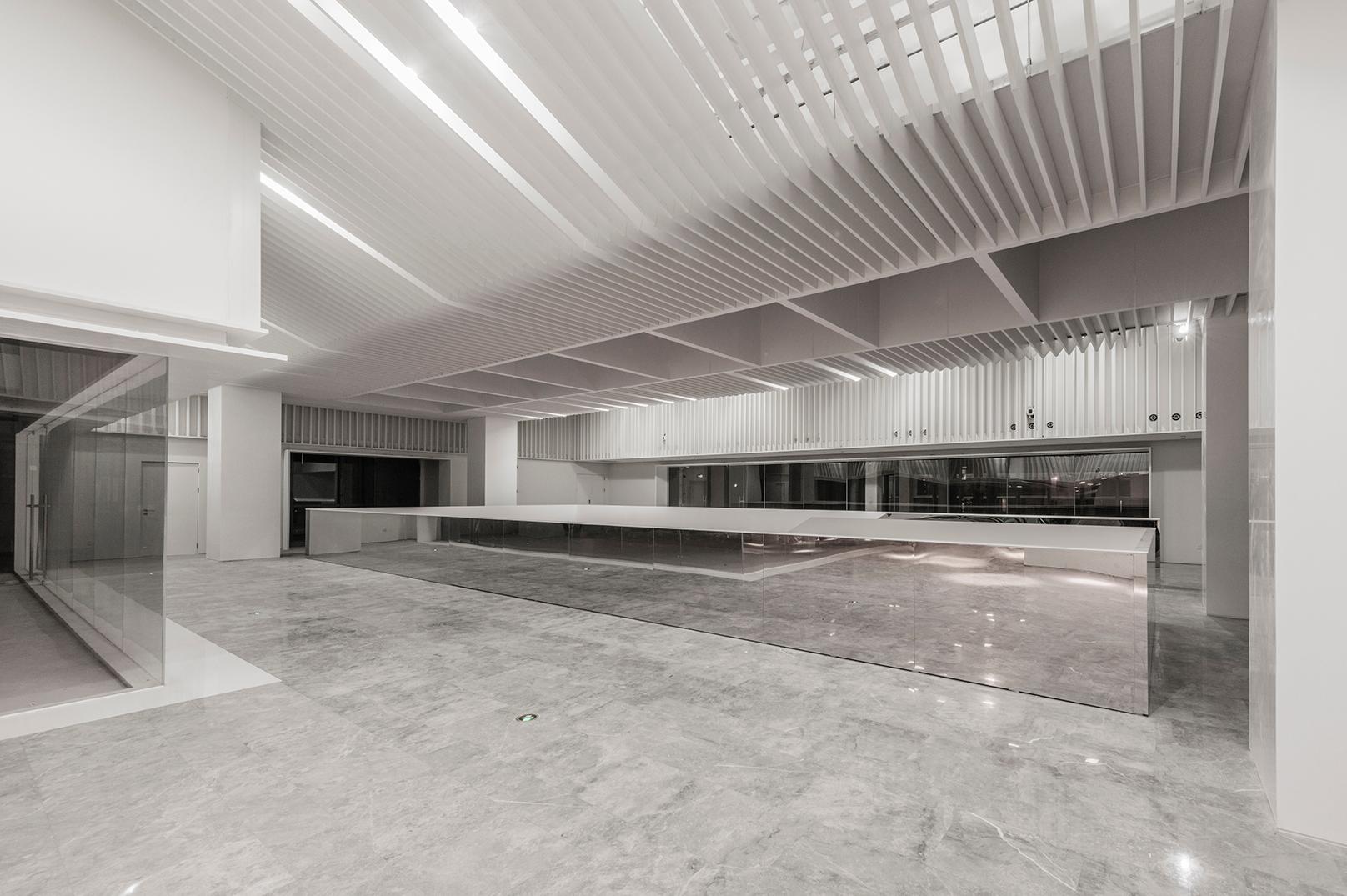 SOHO Fuxing Plaza- Shopping Mall - image 14