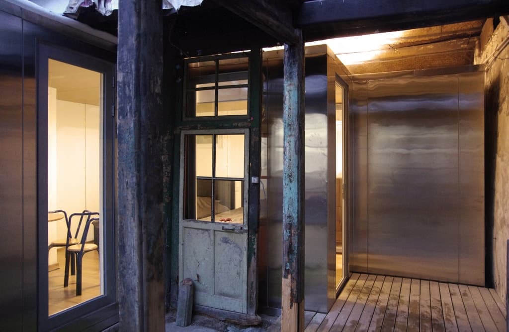 The Courtyard House Plugin - image 17