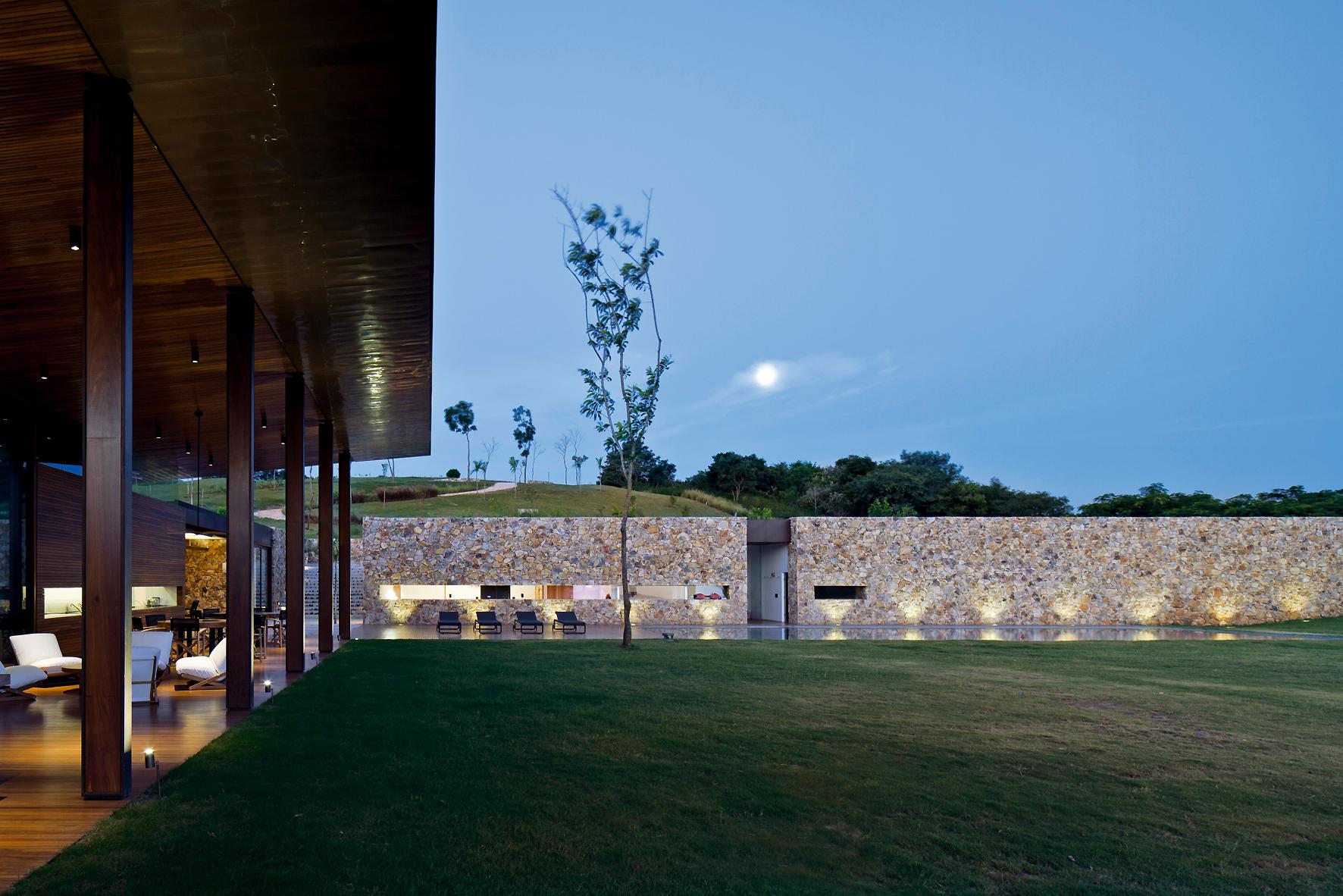 BV House - image 14