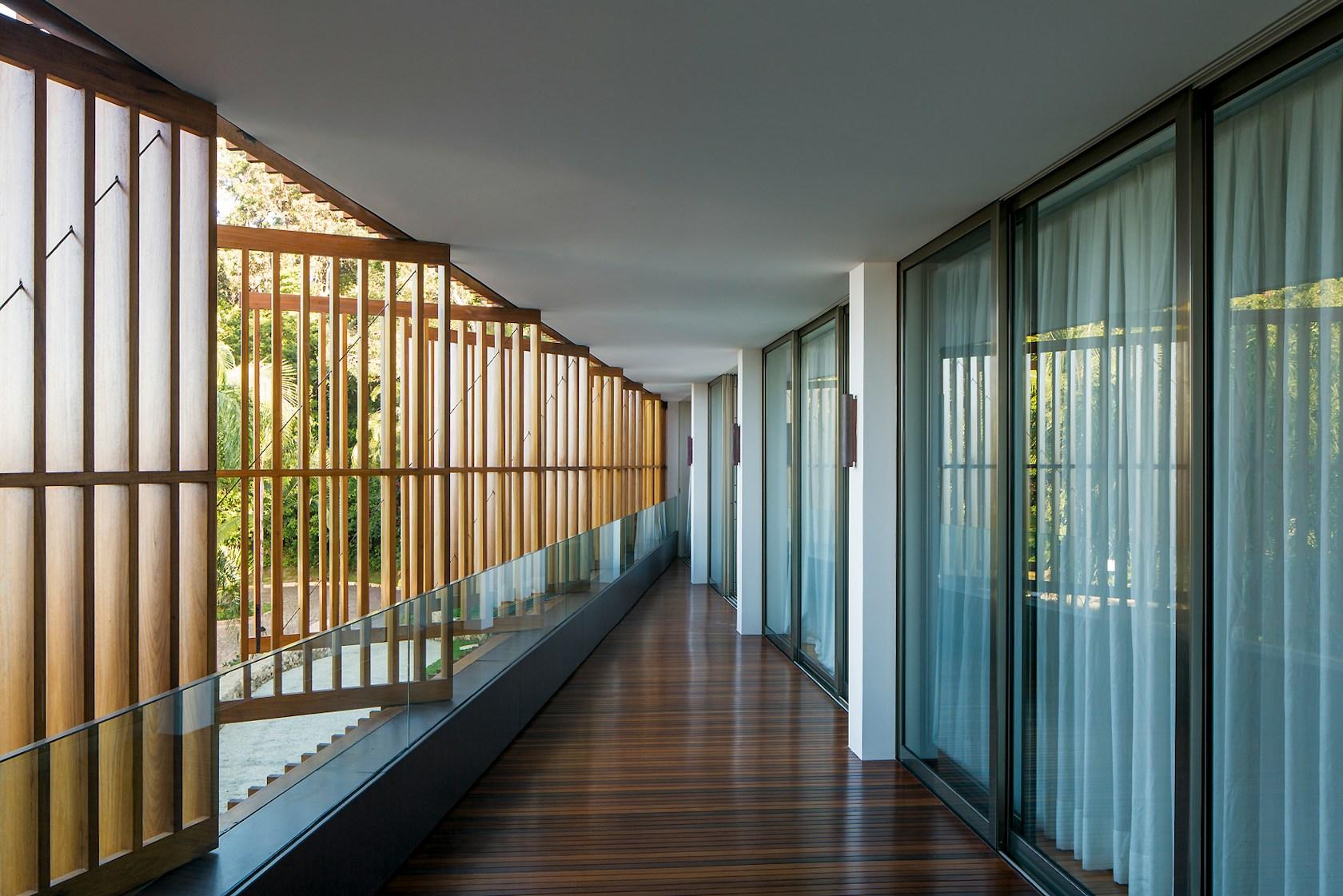 Delta House - image 8