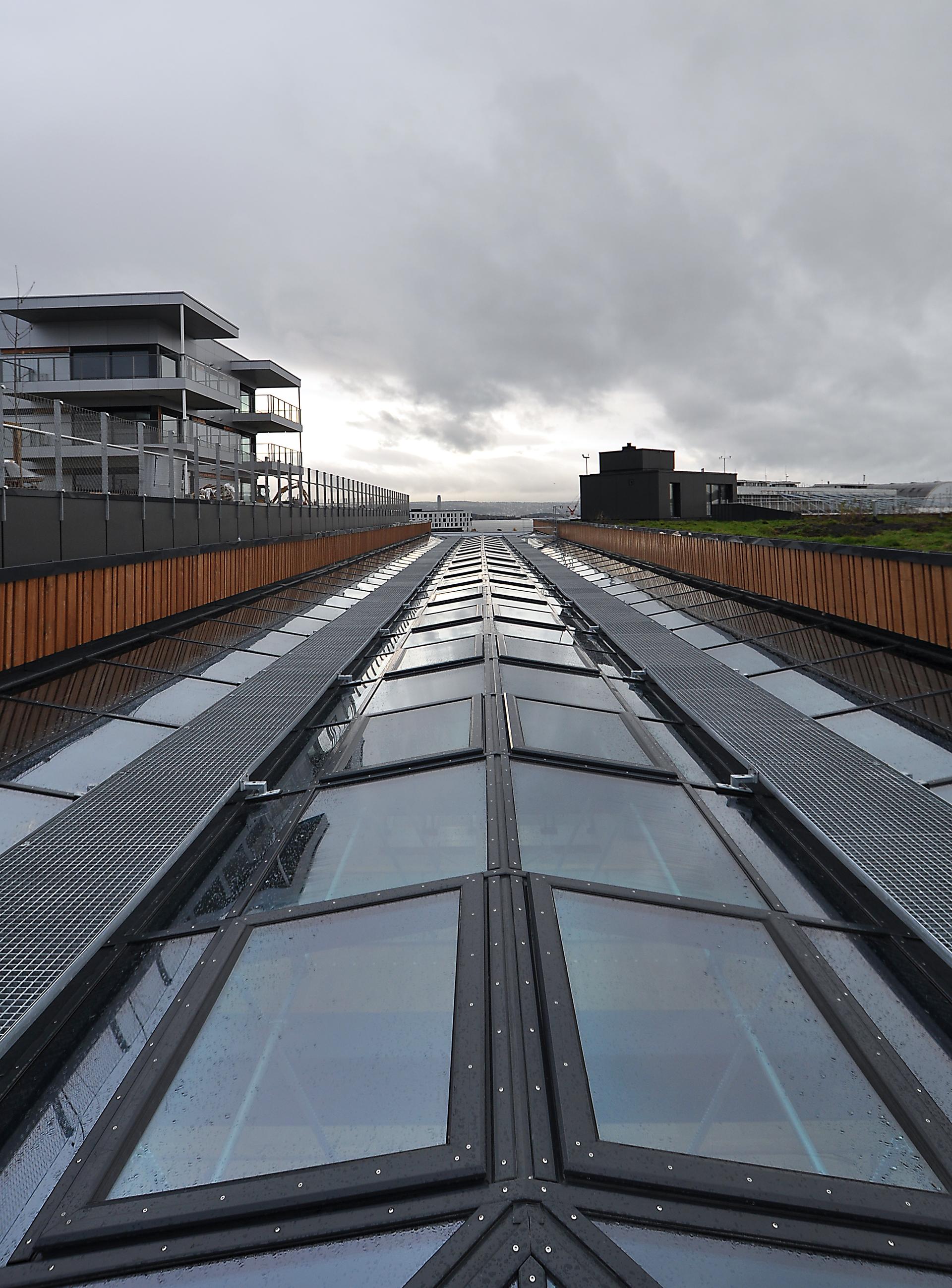 Fornebu S - image 8