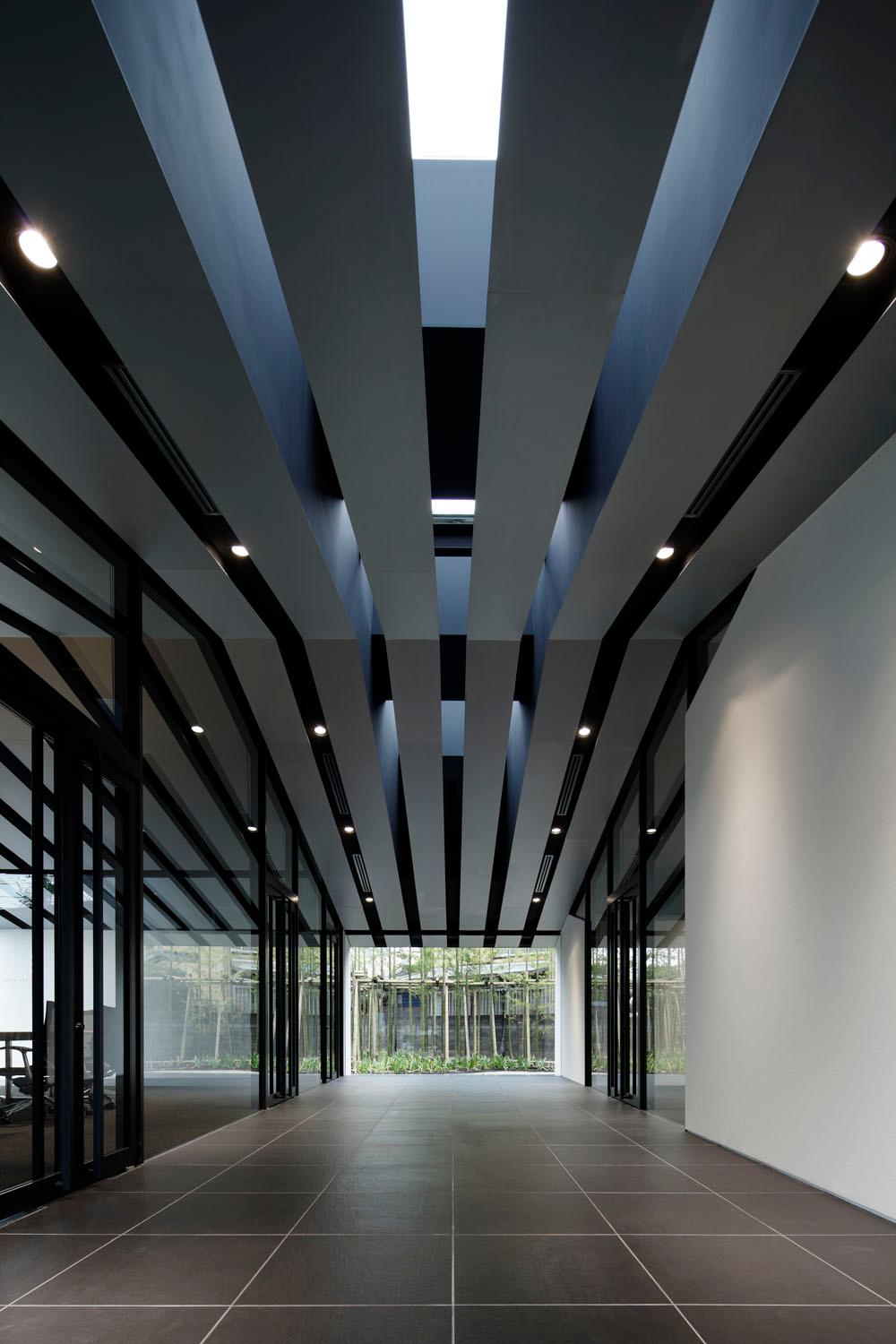 Office in Forest / Aquaplannet headquarters building - image 7
