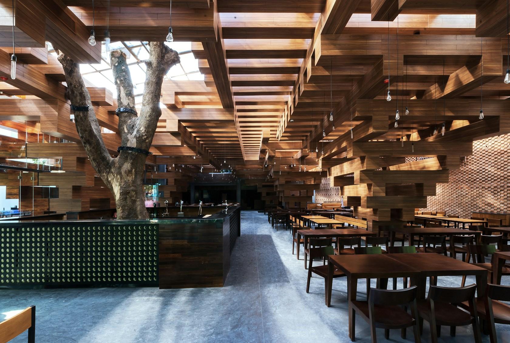 Cheering restaurant - image 22