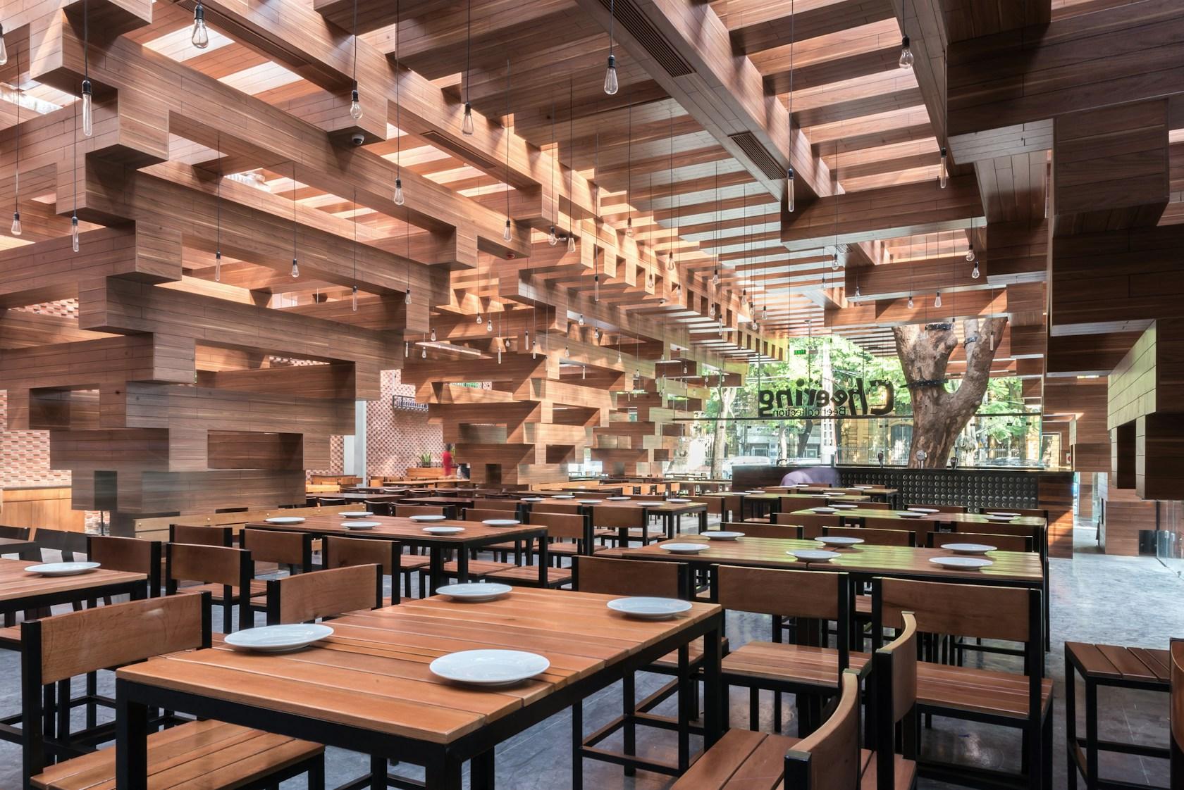 Cheering restaurant - image 2
