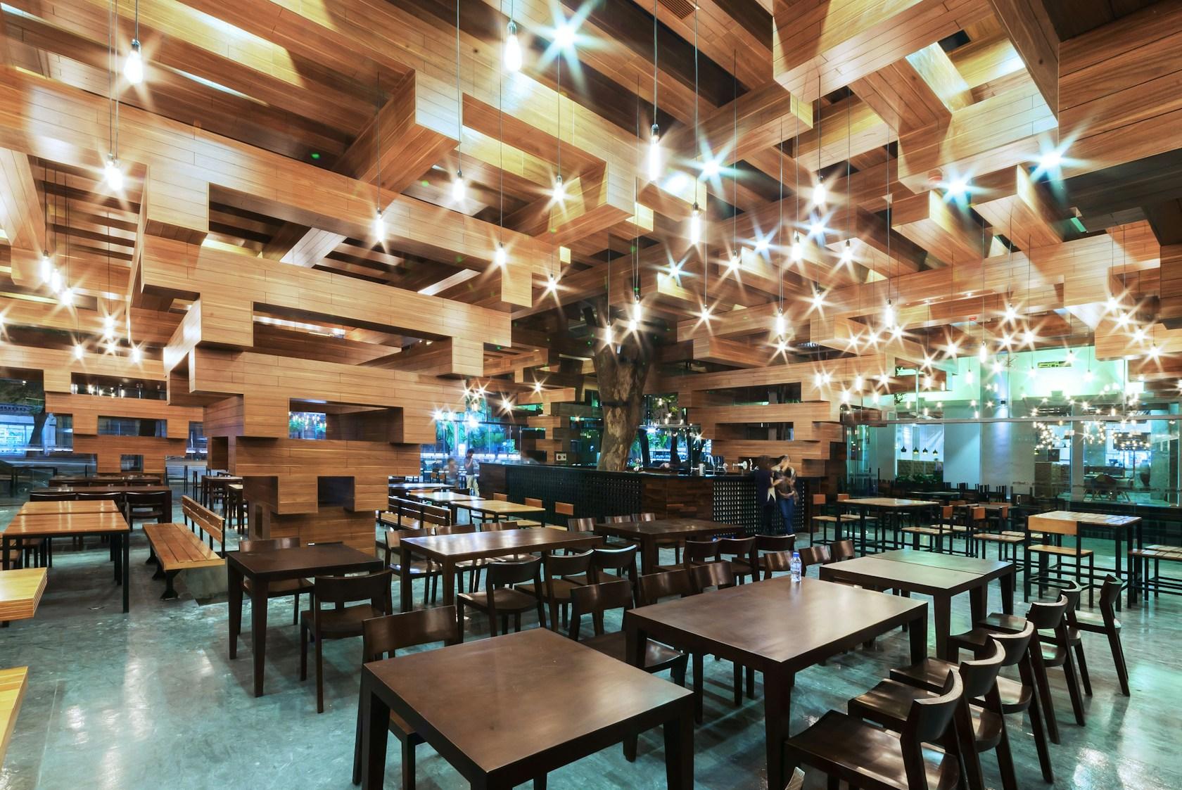 Cheering restaurant - image 26