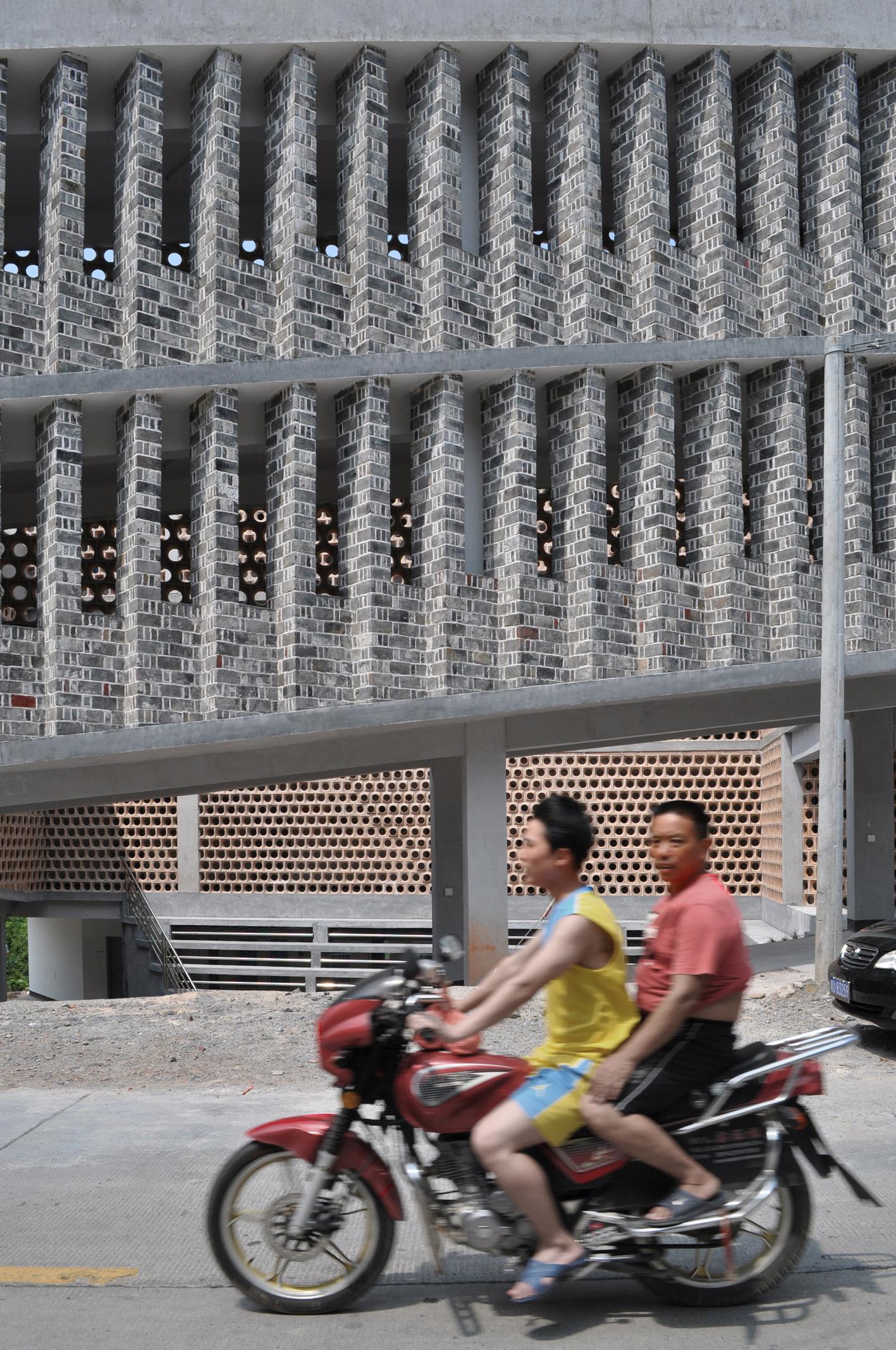 Angdong Hospital - image 4