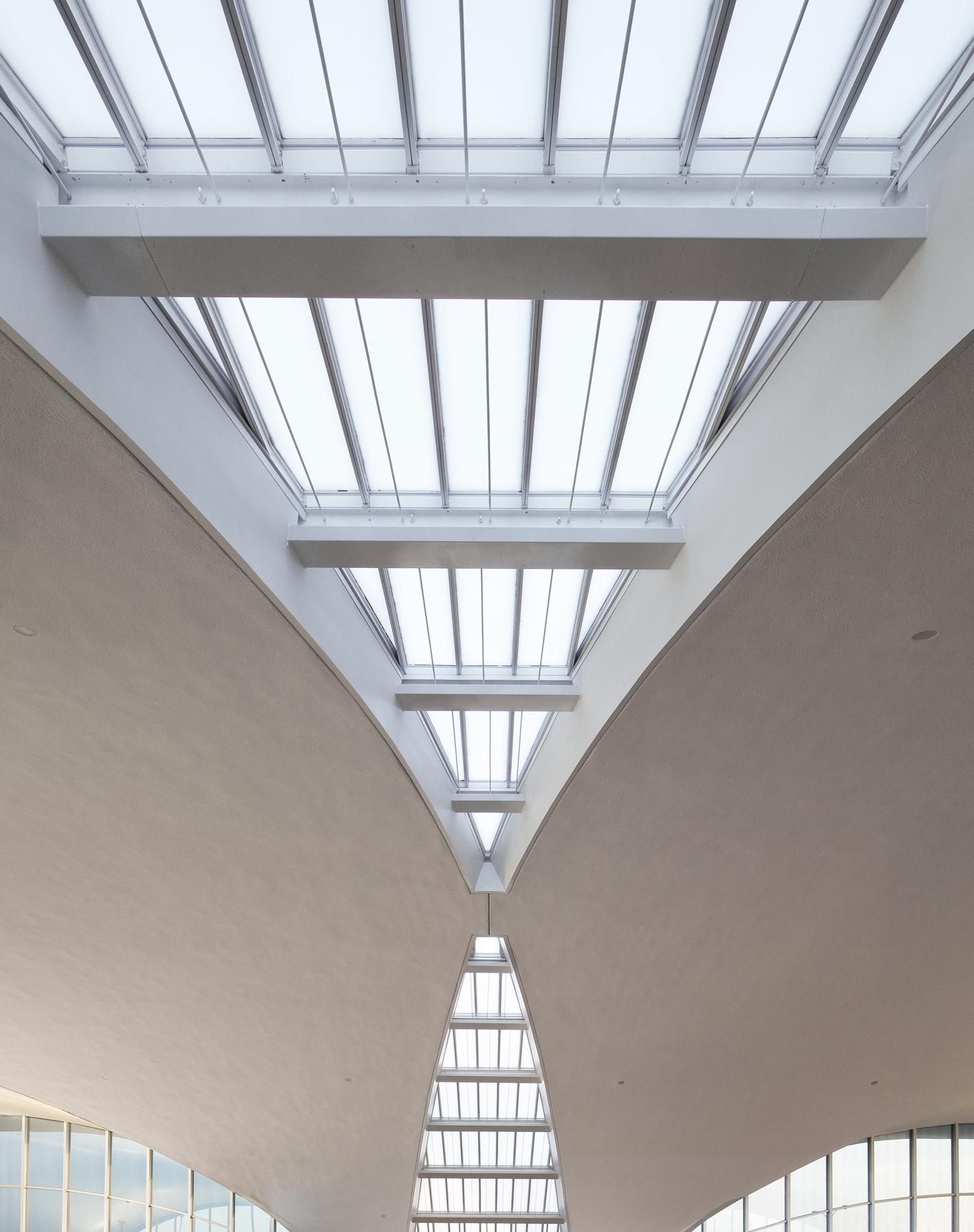 St. Louis-Lambert International Airport Main Terminal Renovation - image 14