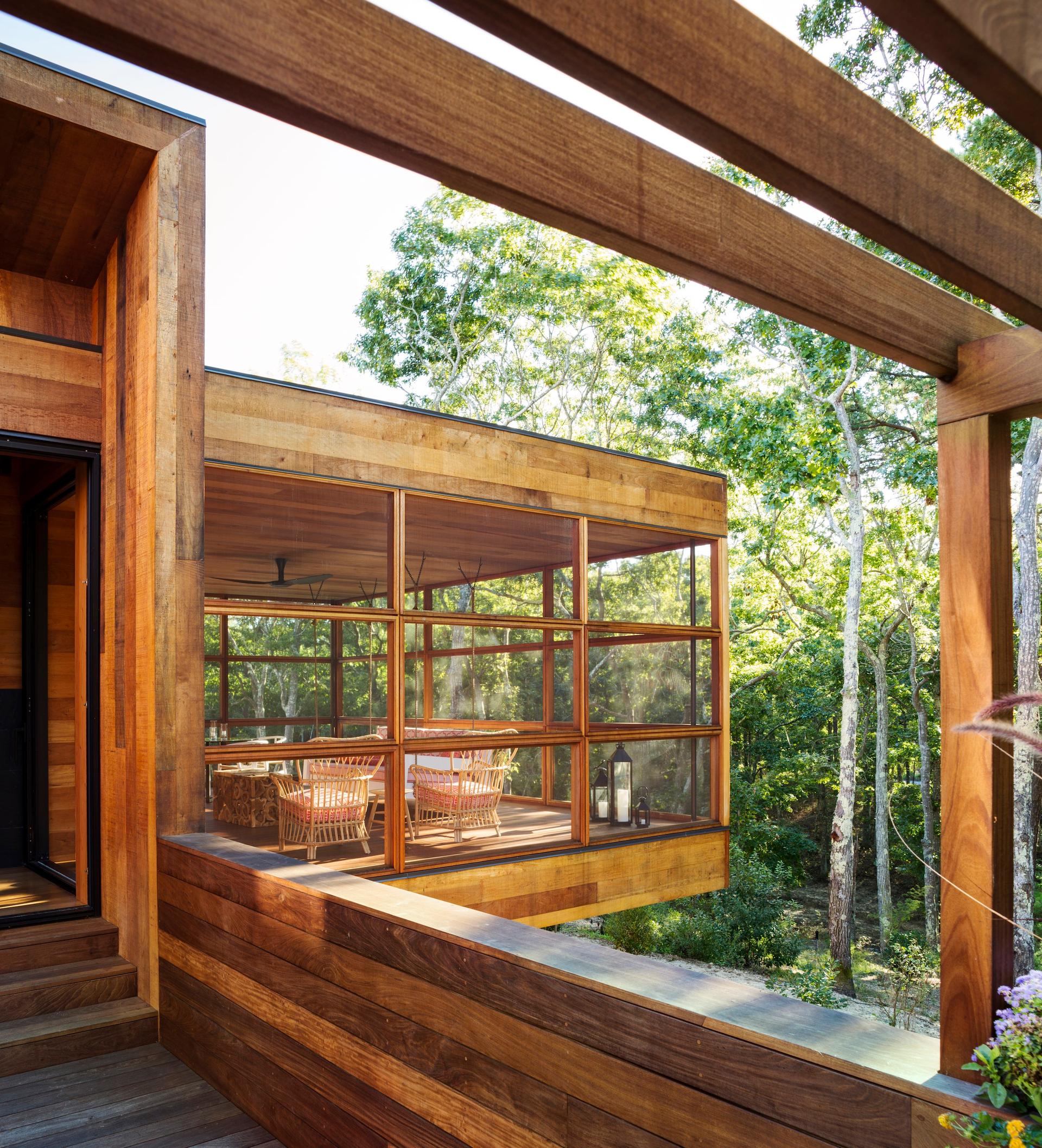 Modern Cabin - image 4