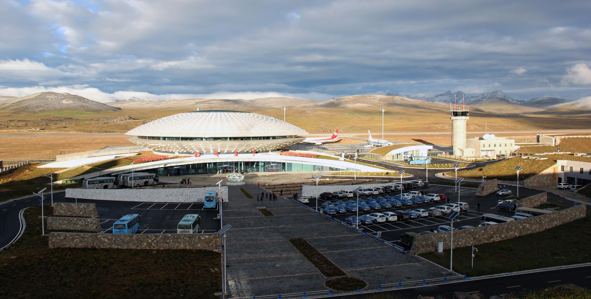 Daocheng Yading Airport - image 6