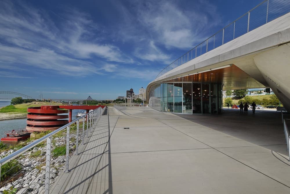Beale Street Landing - image 6