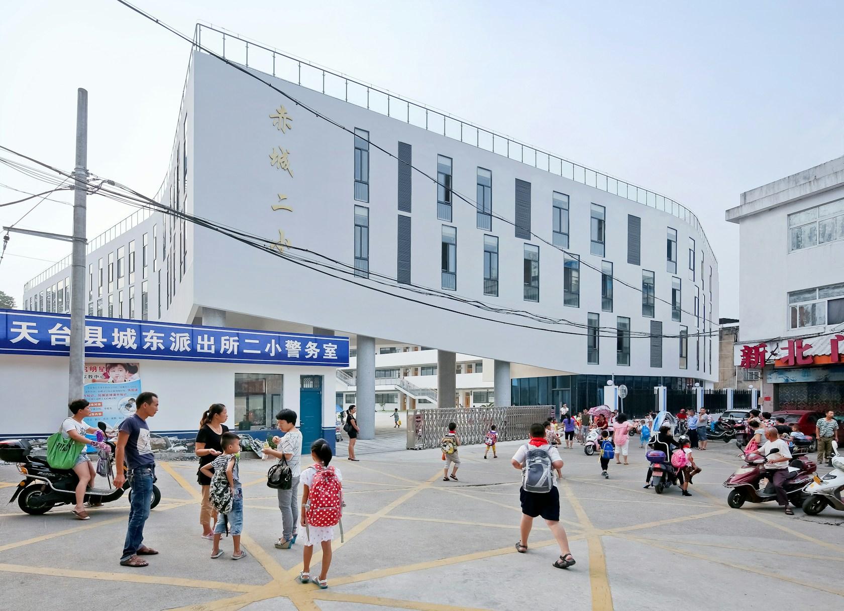 Tiantai No.2 Primary School - image 2