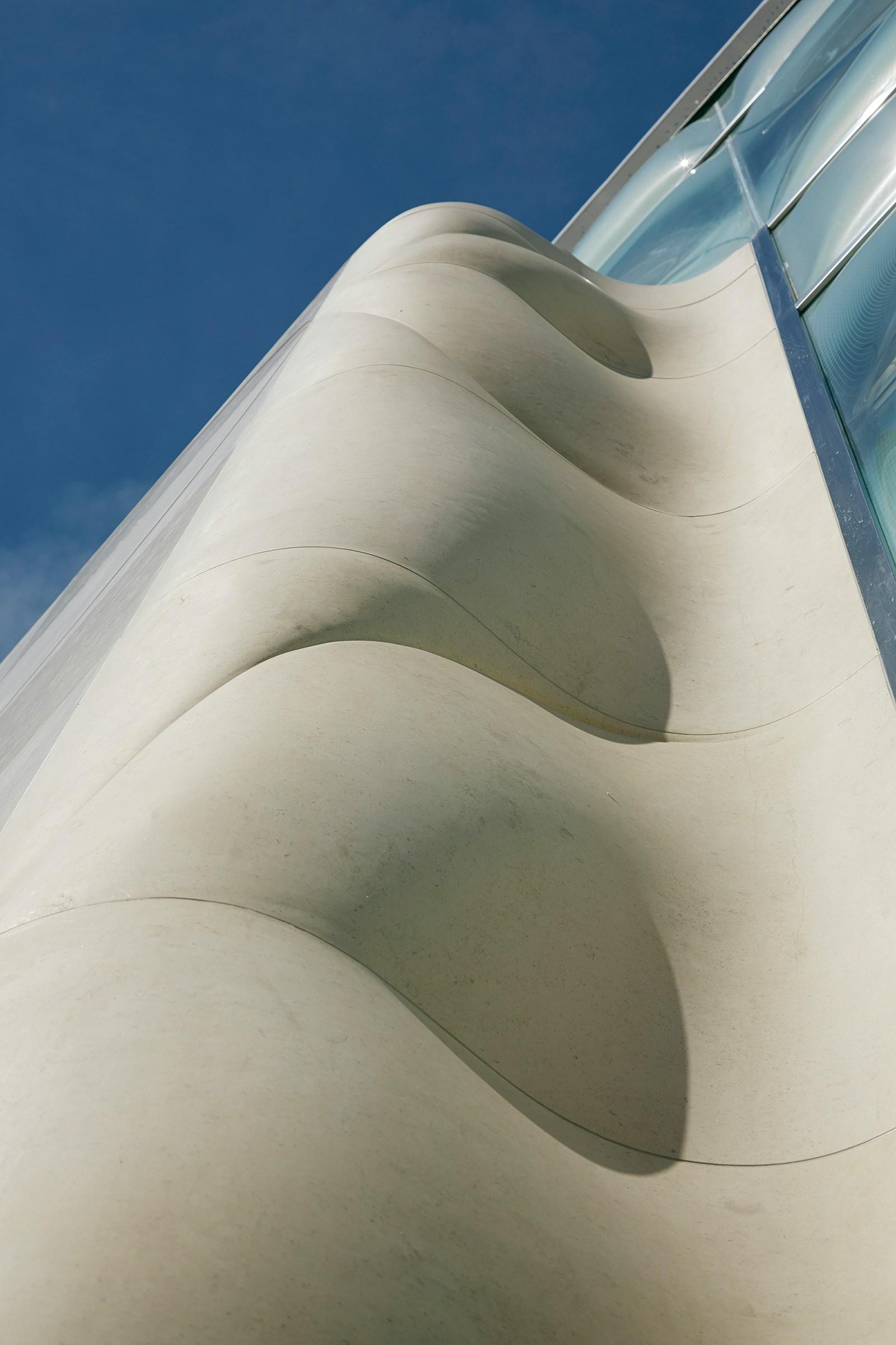 The Gores Group Headquarters - image 11