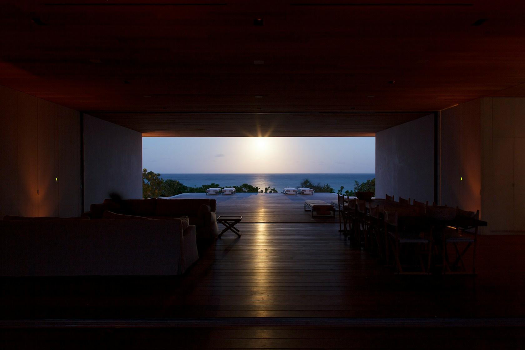 House on a Dune - image 11