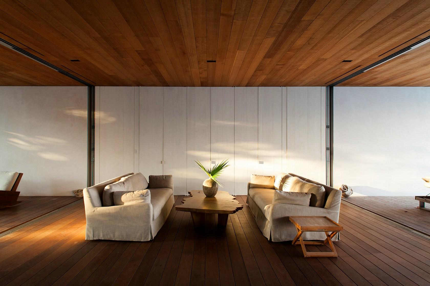 House on a Dune - image 4