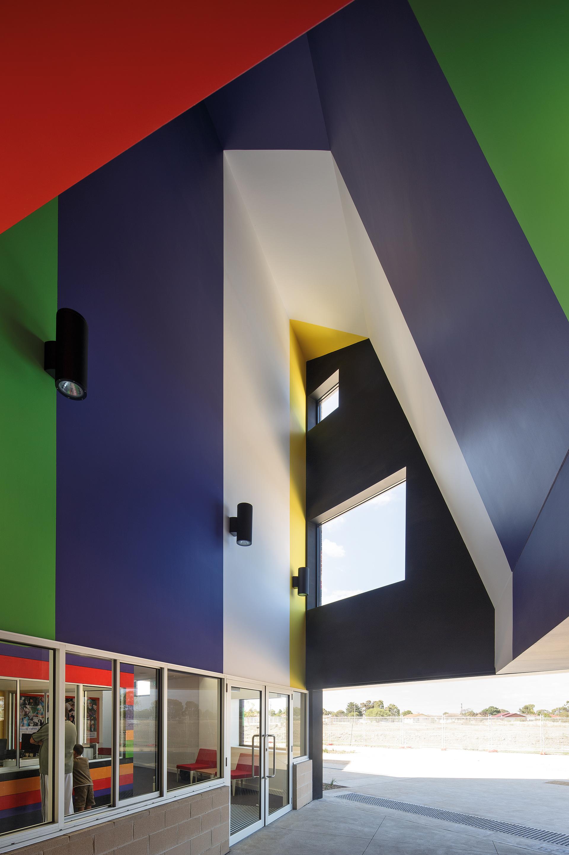 Dallas Brooks Community Primary School - image 5