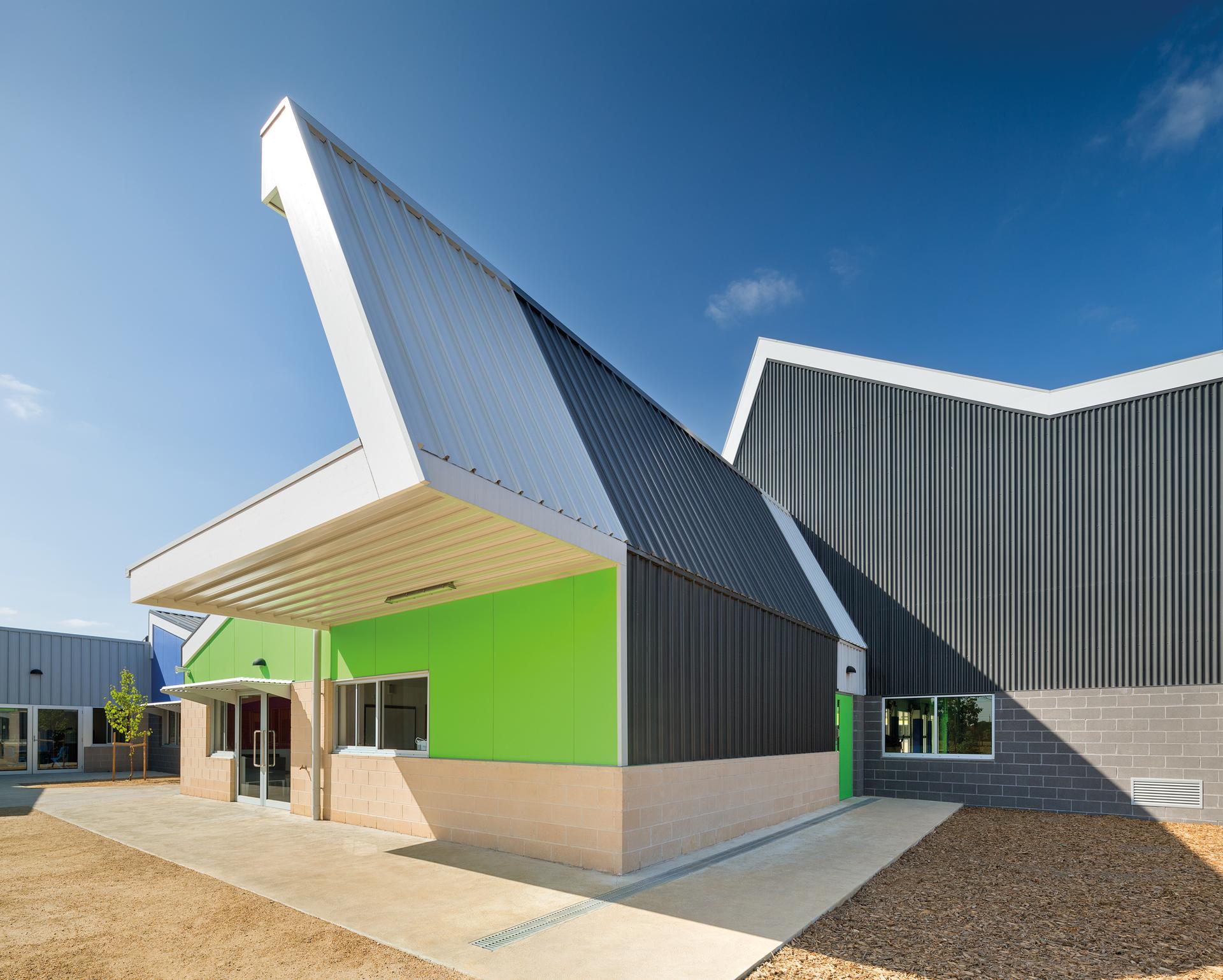 Dallas Brooks Community Primary School - image 7
