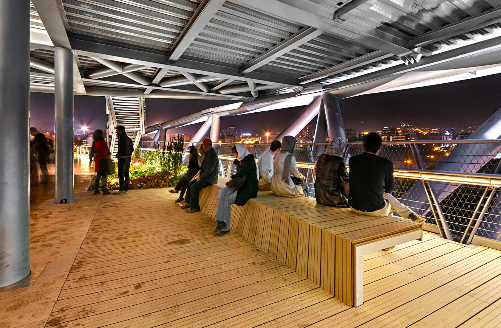 Tabiat Pedestrian bridge - image 4