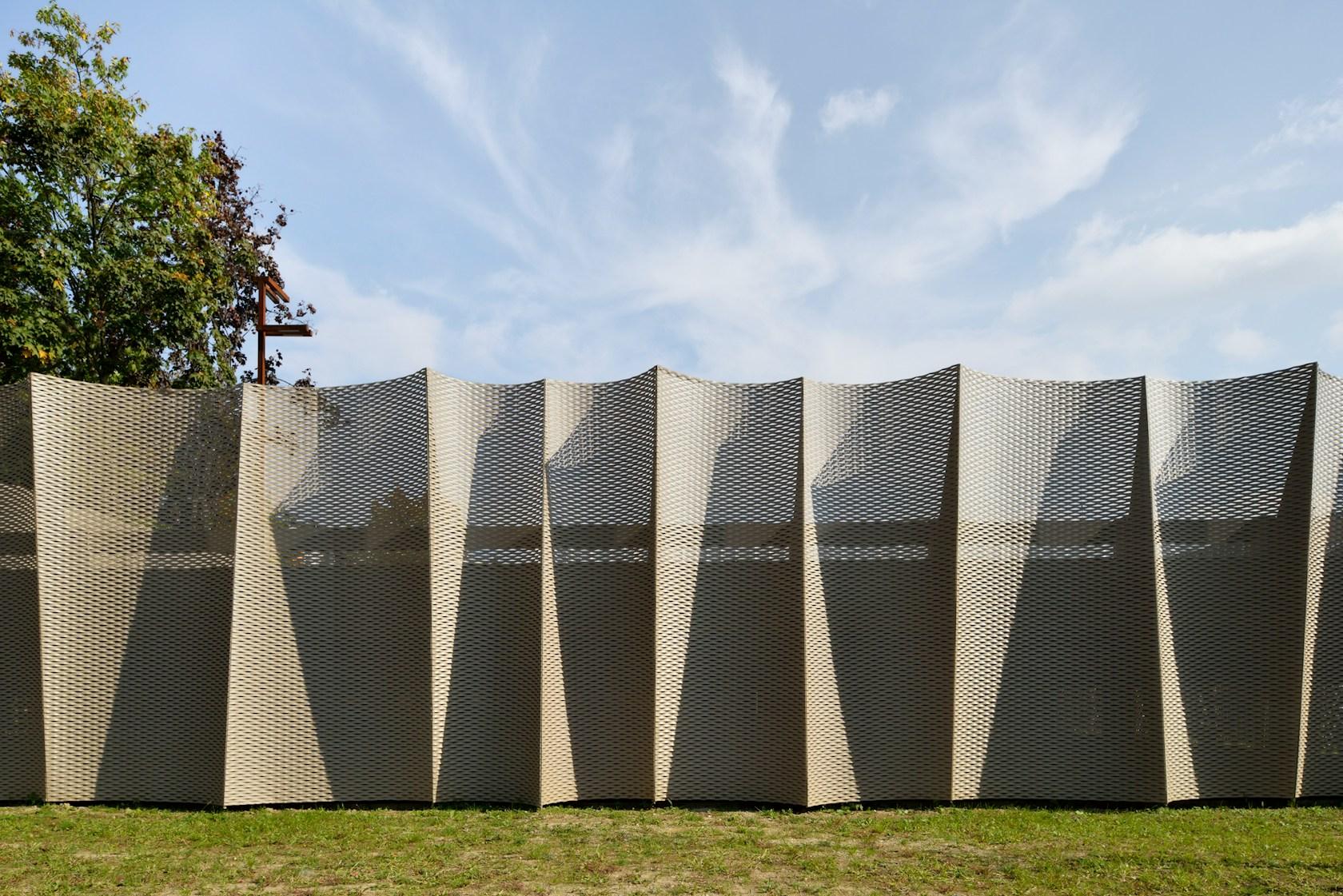 Velenje Car Park - image 4