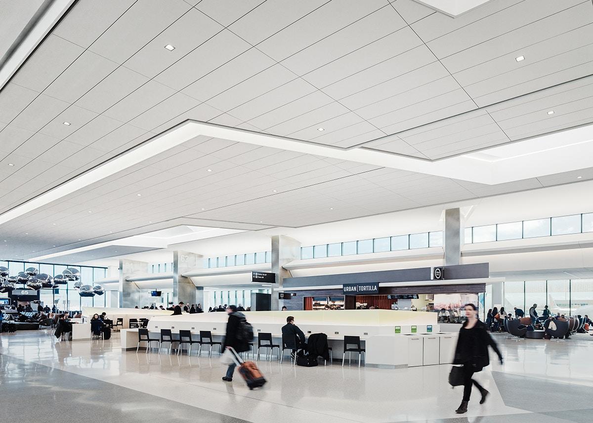 San Francisco International Airport, Boarding Area E - image 9