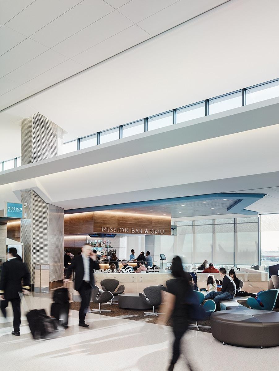 San Francisco International Airport, Boarding Area E - image 11