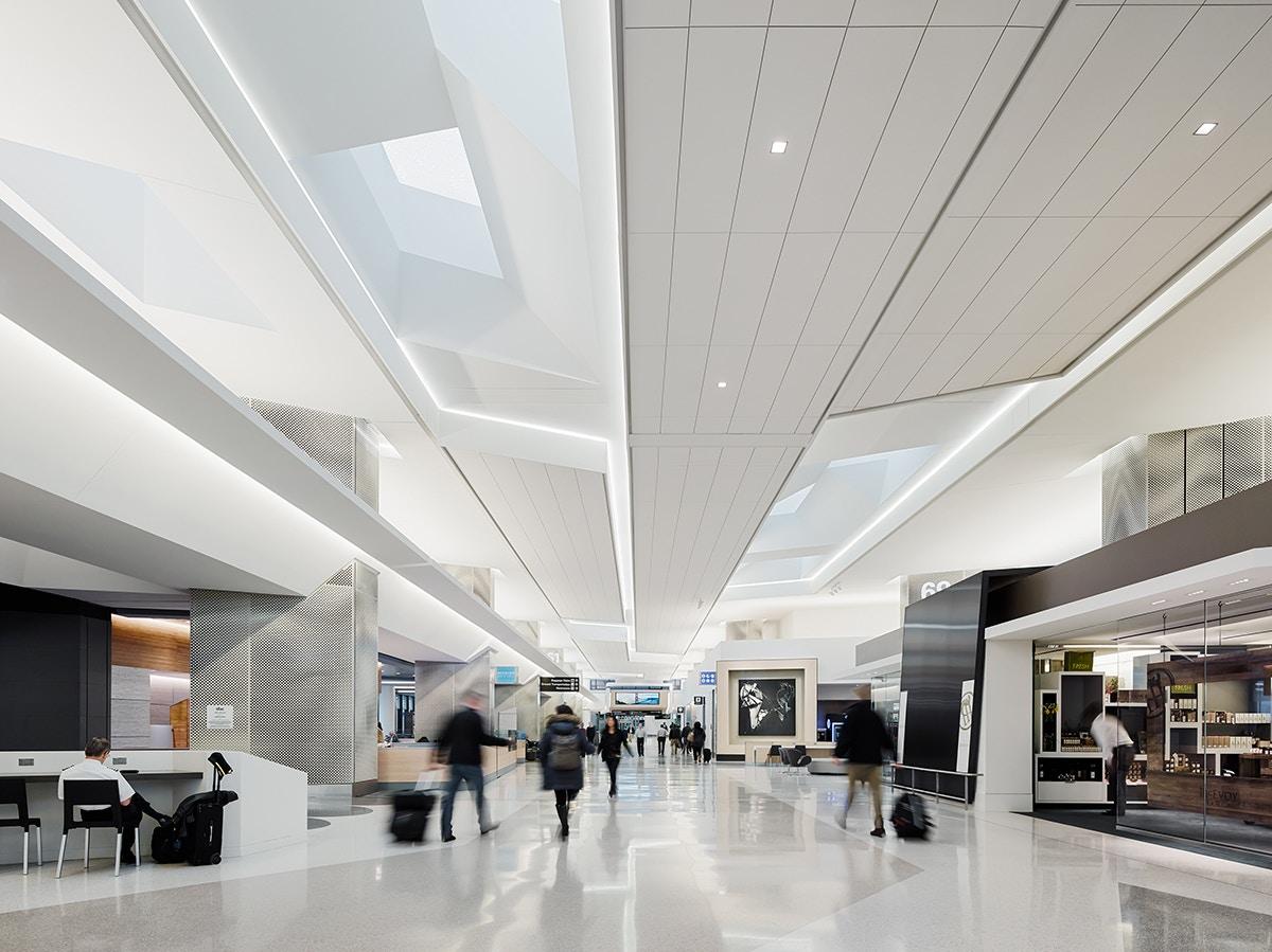 San Francisco International Airport, Boarding Area E