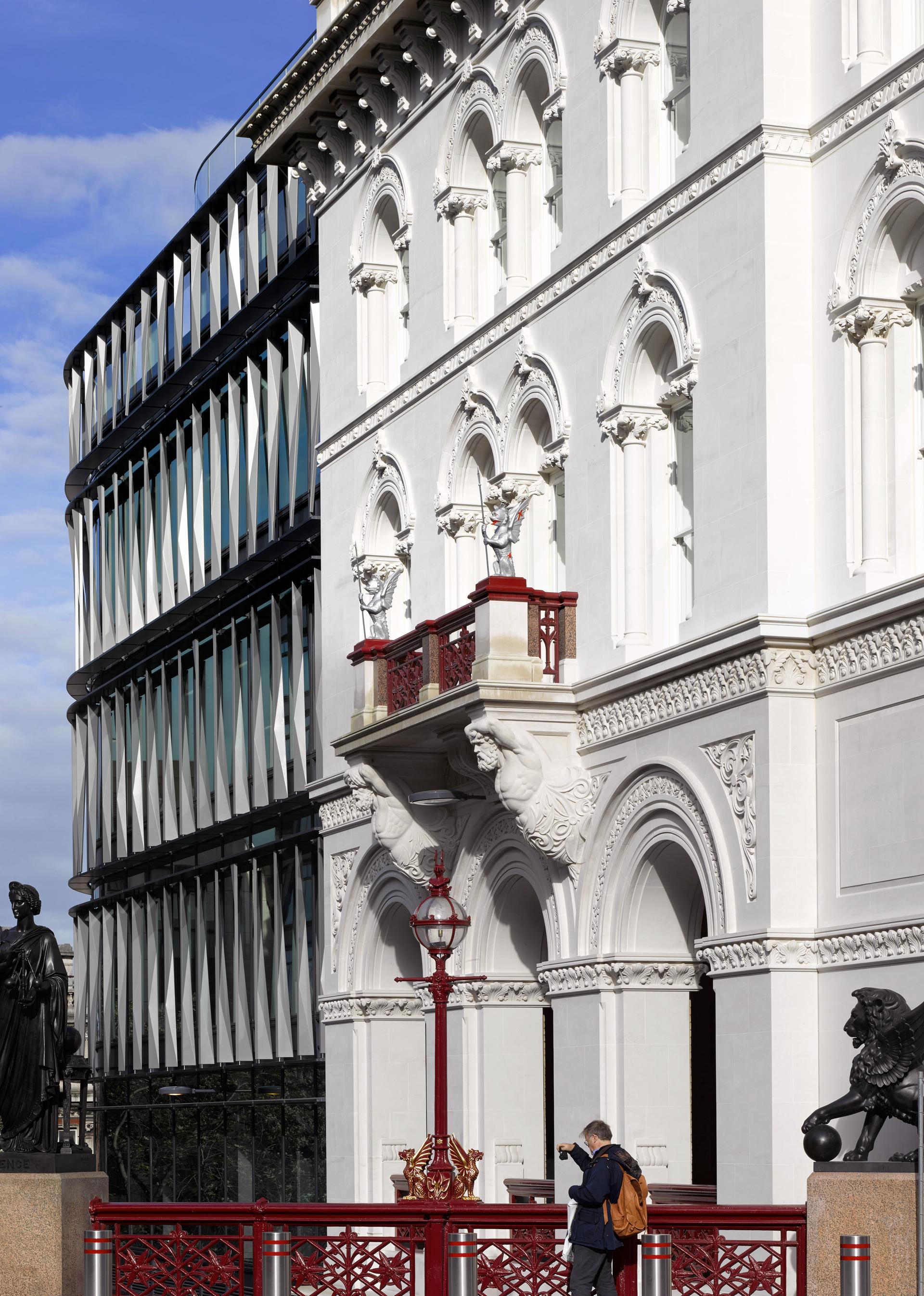Sixty London - image 7