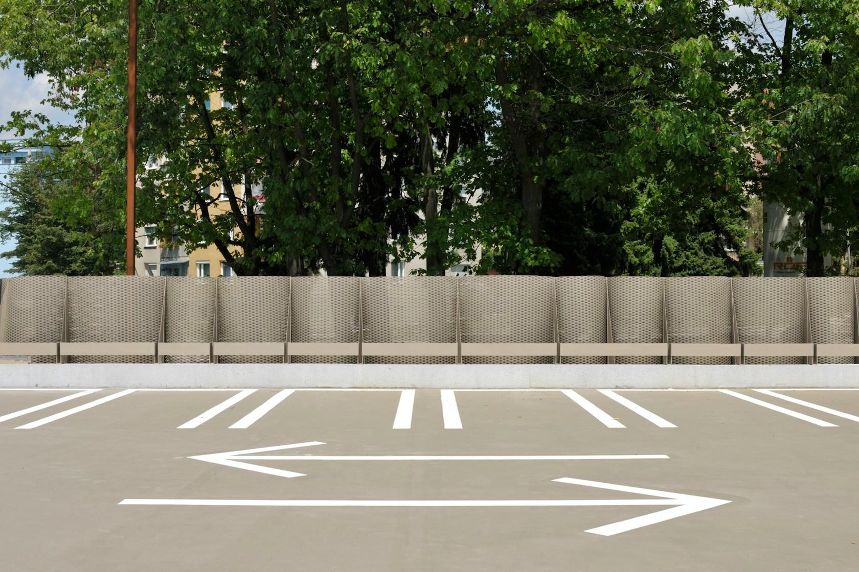 Velenje Car Park - image 8
