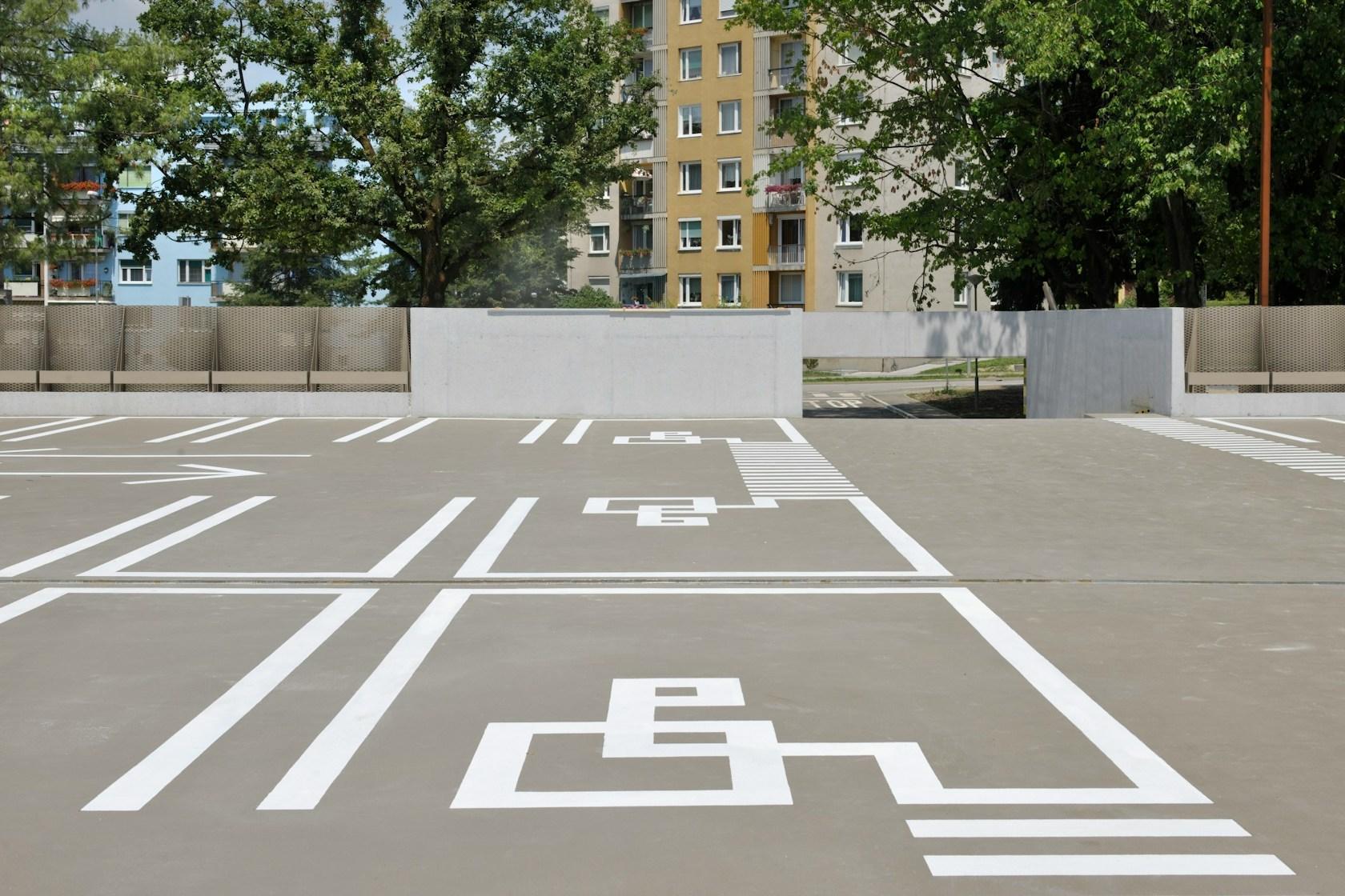 Velenje Car Park - image 9
