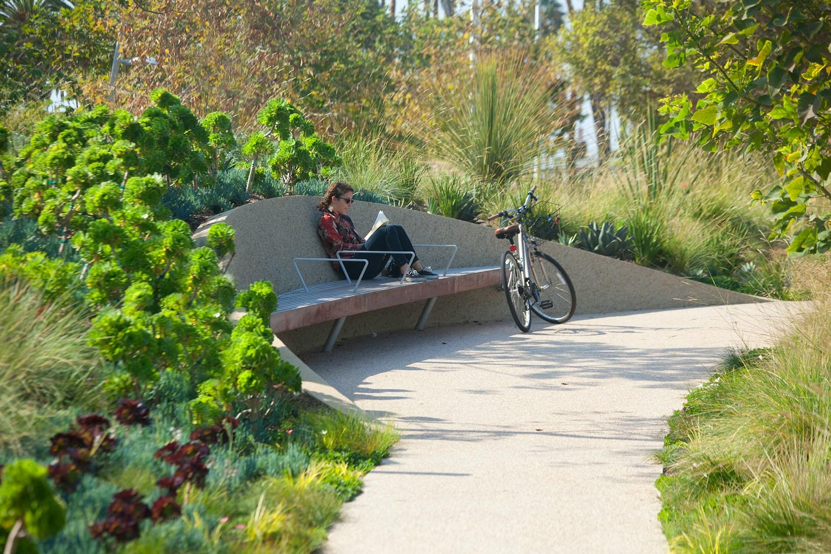 Tongva Park and Ken Genser Square - image 12