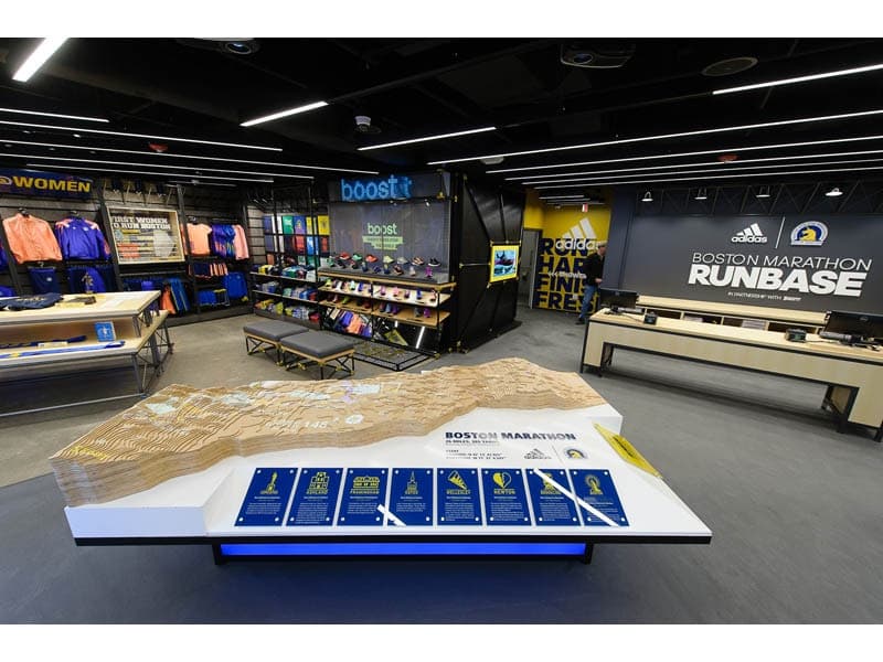 Adidas Runbase Boston - image 3