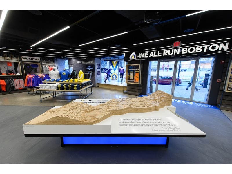 Adidas Runbase Boston - image 6