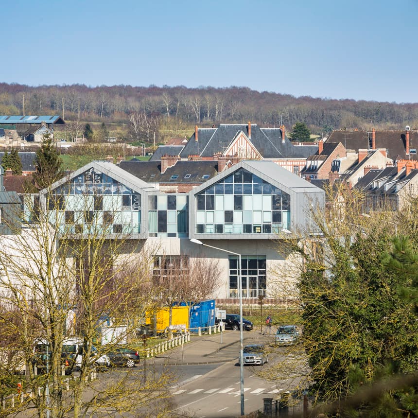 Louise Michel High School - image 6