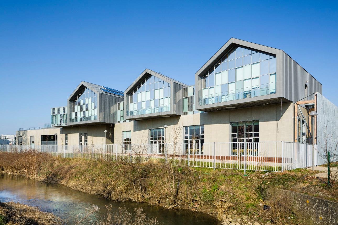 Louise Michel High School - image 11