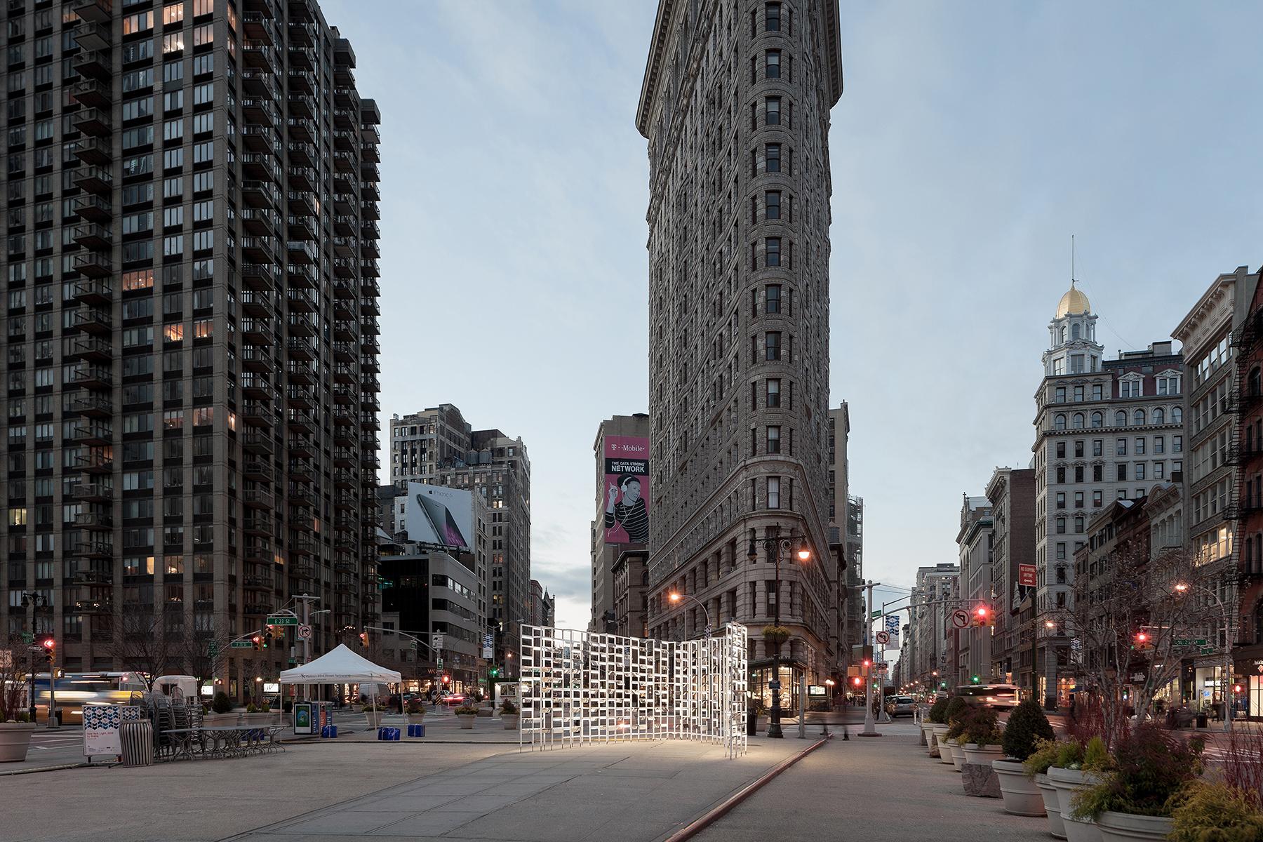 New York Light - image 2
