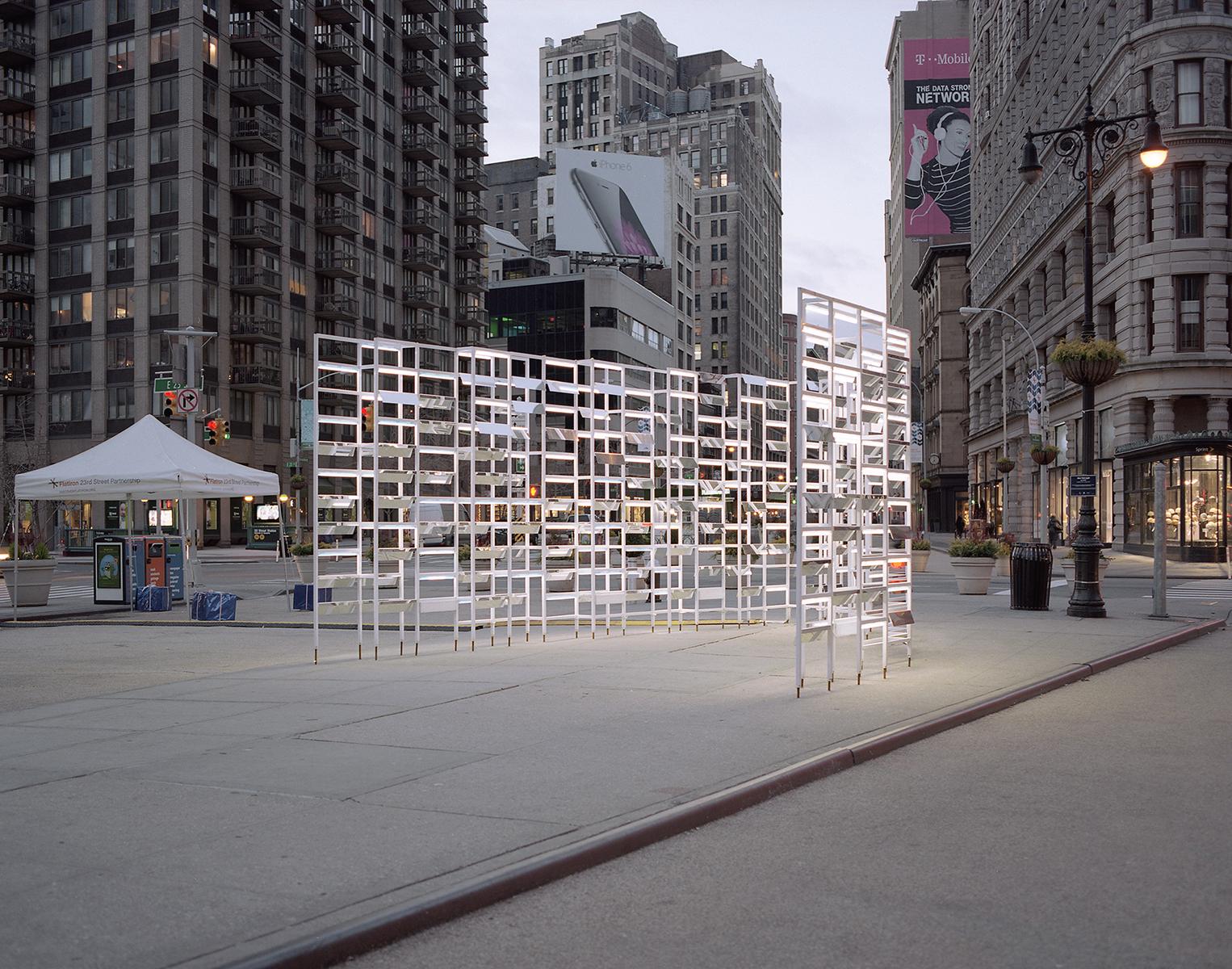 New York Light - image 3