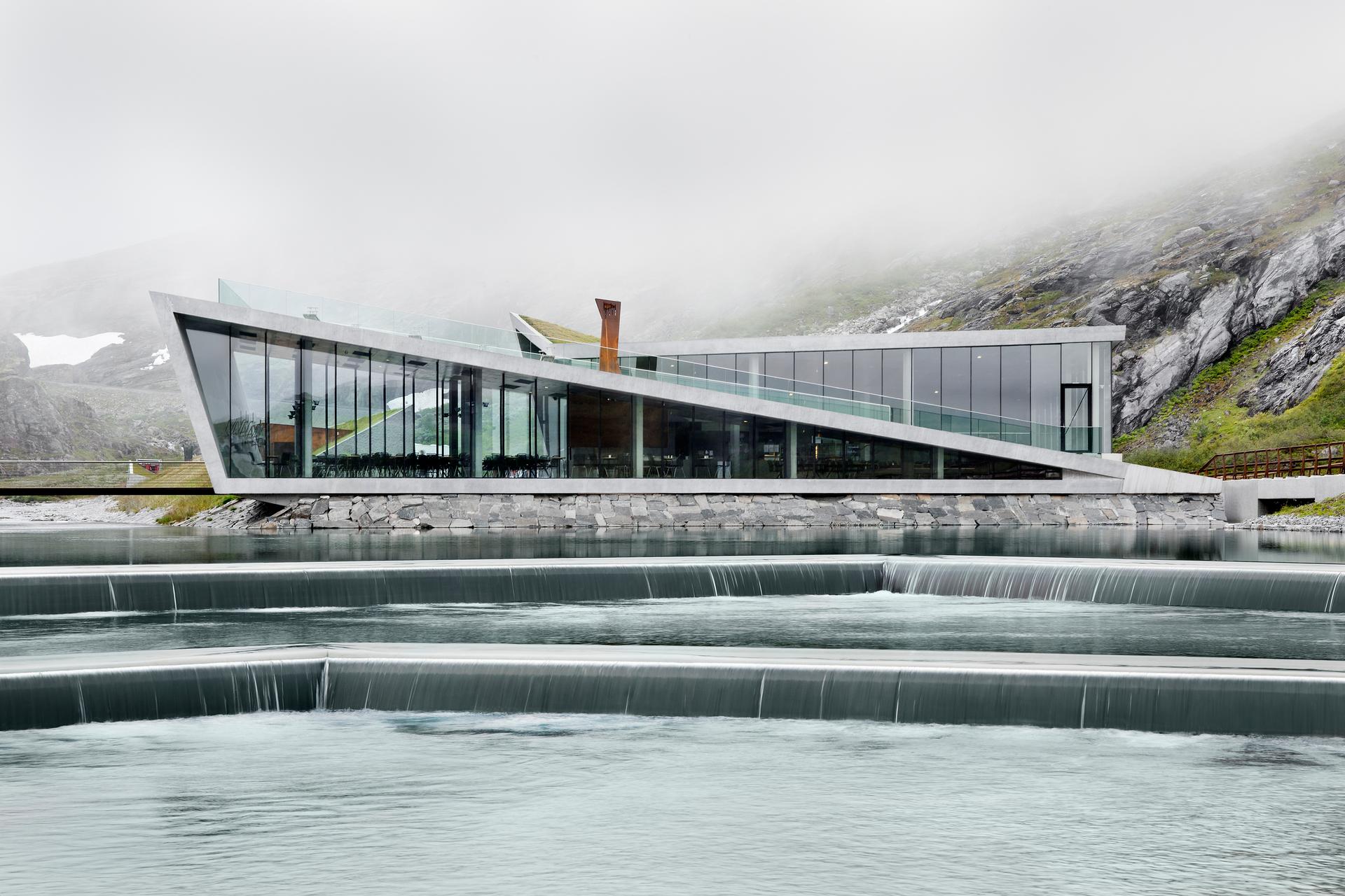 National Tourist Route Trollstigen - image 2