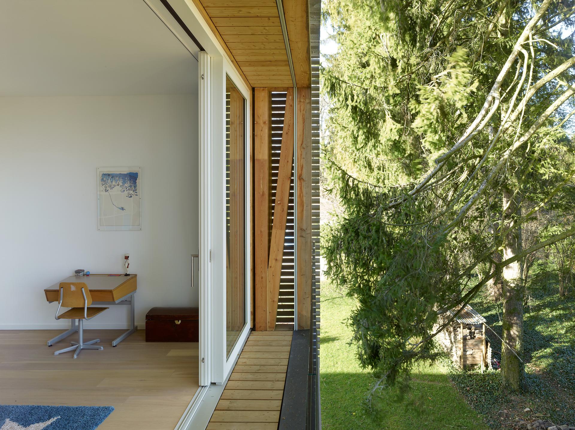 Bridge House - image 14